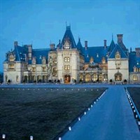 Christmas at the Biltmore by Lenzner Tours
